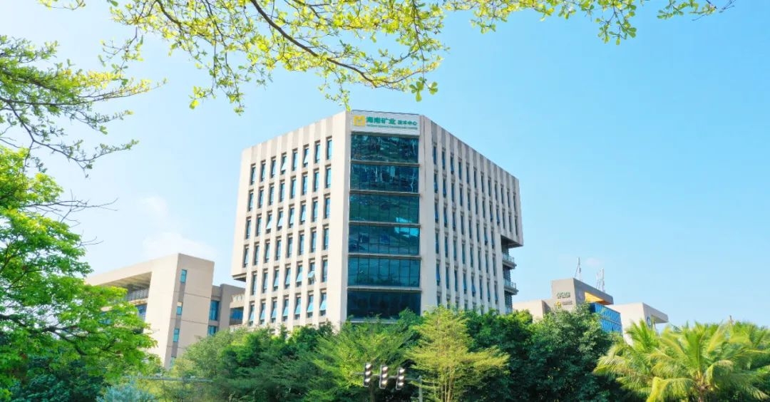 pp电子模拟器：公司部门董事及整个高管实现初次集体增持